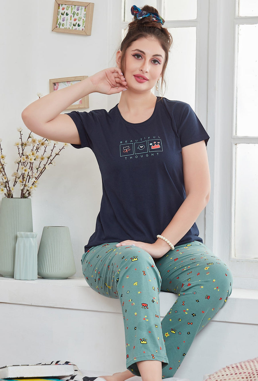 Gudnini Colorful Common Multicolor Printed T-Shirt Pyjama Set - Blue