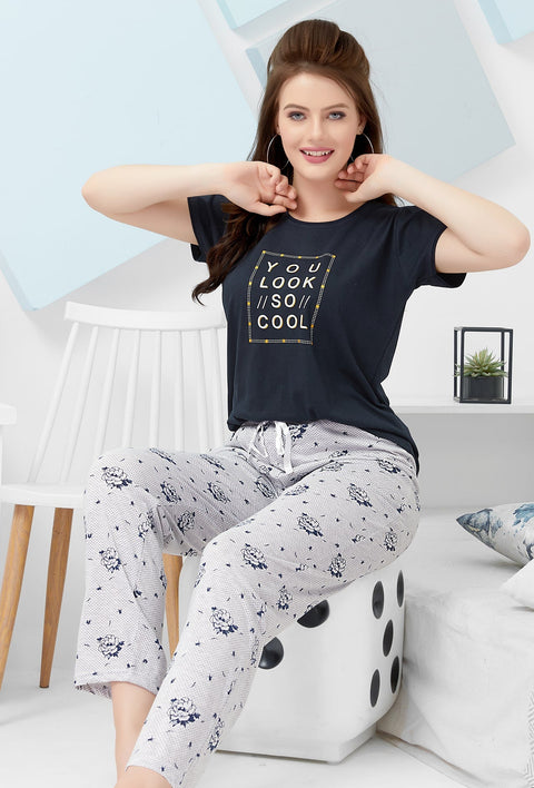 Gudnini Text and Blue Color Floral Printed T-Shirt Pyjama Set